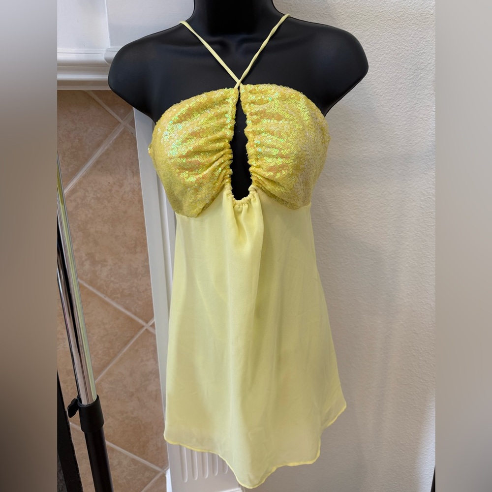 Lucy in the Sky Vibrant Versatile Yellow Dress